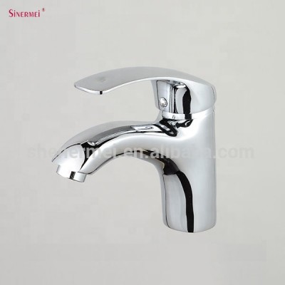 Brass Basin faucet cold and hot water bathroom faucet basin tap